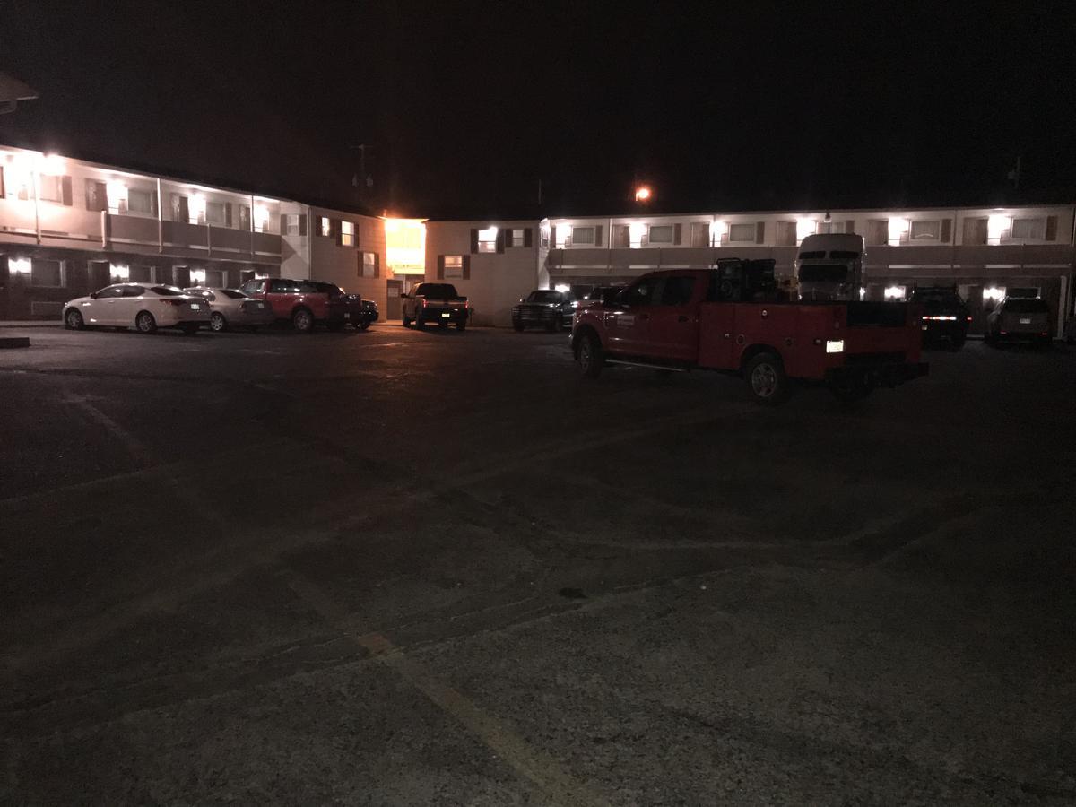 Regency Inn Dodge City Exterior foto